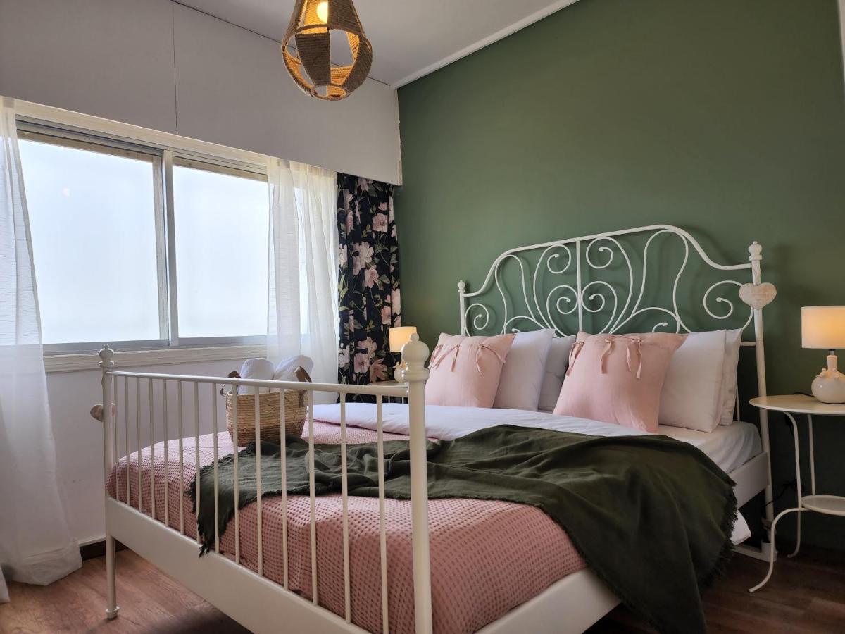 Capri Sea View One Bedroom Larnaca Exterior photo